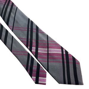 Van Heusen Silk Tie Woven‎ Black Purple Gray Plaid